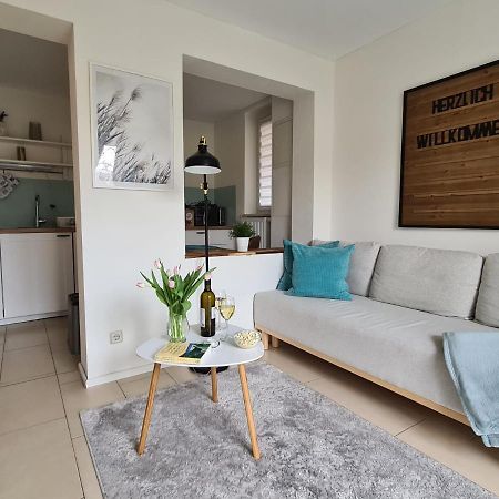 Neu Eingerichtetes Apartment #1 Mit Wlan !Sauna & Hot Tub Zubuchbar! Зенфтенберг Екстериор снимка